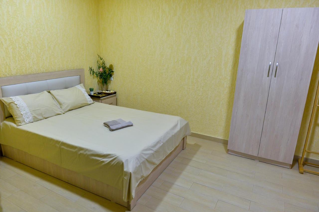 Pomegranate Hotel クタイシ エクステリア 写真